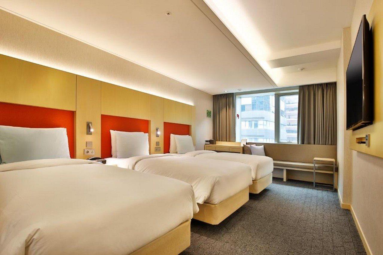 Midcity Myeongdong 3*